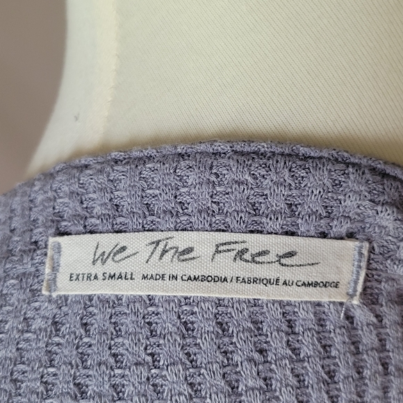 Free People lilac-grey distressed tunic thumb slits waffle weave XS - Picture 5 of 8